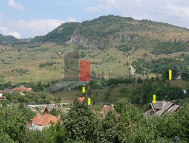 Rucar, teren intravilan 3.214 mp, in cu deschidere 56 m in DN73